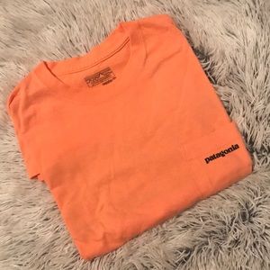 Patagonia pocket t-shirt